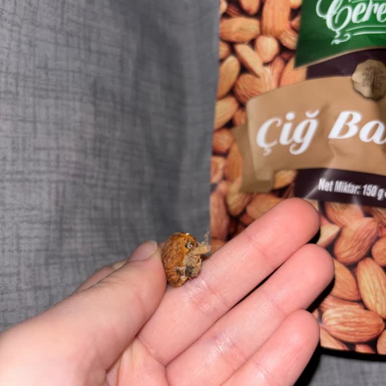 Çerezya Çiğ Bademde Küf Şüphesi Ve Sağlık Endişesi