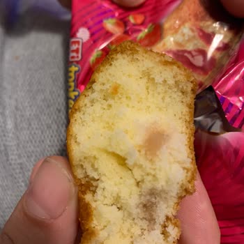 Eti Gıda Ambalaj Görseli Yanıltıyor, Çilek Dolgusu Eksik