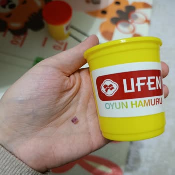 Ufen Kids Oyun Hamurundan Cam Parçası Çıktı