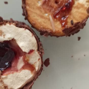 Migros Şubesinde Son Kullanma Tarihi Geçmemiş Ülker Halley’de Kurt Sorunu