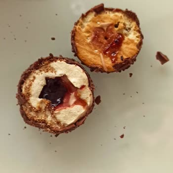 Migros Şubesinde Son Kullanma Tarihi Geçmemiş Ülker Halley’de Kurt Sorunu