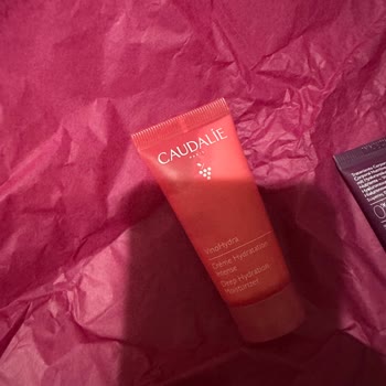 Caudalie Shipped Unsealed Skincare Products and Refused a Refund
