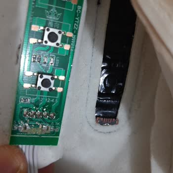 Robo Marka Boyun Masaj Aleti Şarj Yuvası Hızla Bozuldu Ücret İadesi Bekliyor