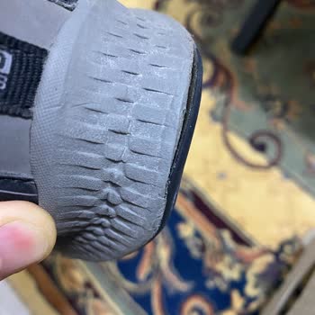 Skechers Ayakkabısındaki Açılma Ve İç Döşeme Sorunları Kullanıcı Hatası İddiasıyla Reddedildi