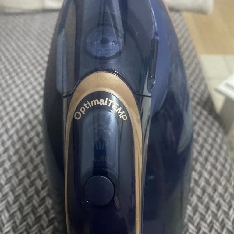 Philips Azur 8000 Series Ütüde Mavi Işık Yanıp Sönüyor, Isıtma Yok