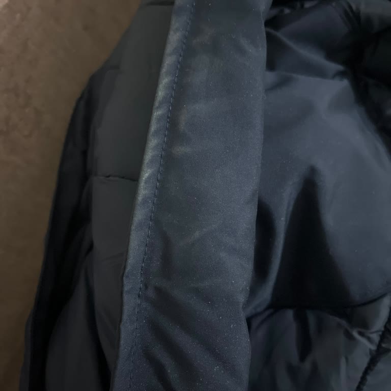 Pierre Cardin Montunda Yaka Renk Atmasıyla Hayal Kırıklığı