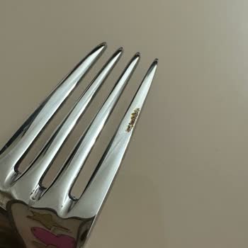 Hisar Sofra Sanatı Ömür Boyu Garantili Çatal Bıçak Seti Tekrar Paslanıyor