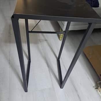 Koçtaş'tan Çarpık Bar Sandalyeler İçin İade Onayı Bekliyor