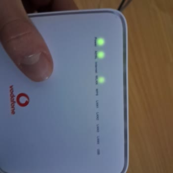 Vodafone ADSL İnternet Kesintisi 35 Saat Sürdü, Acil Çözüm Talep Ediyorum