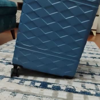 Ajet’te Kırılan Valiz Tekerleği İçin Tazminat Talebi