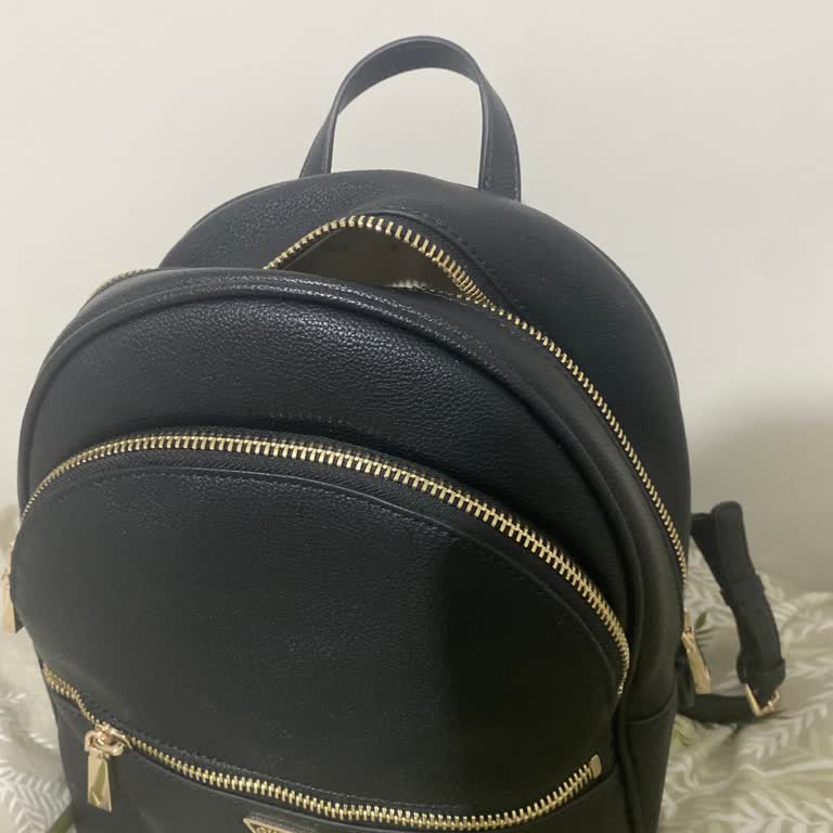 Sert Fermuar Ve Orijinallik Şüphesi Nedeniyle Çanta İadesi Talebi