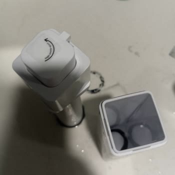 Kırık Ambalajlı Saç Kapatıcısına Yalnızca Kapak Teklifi Sunulması