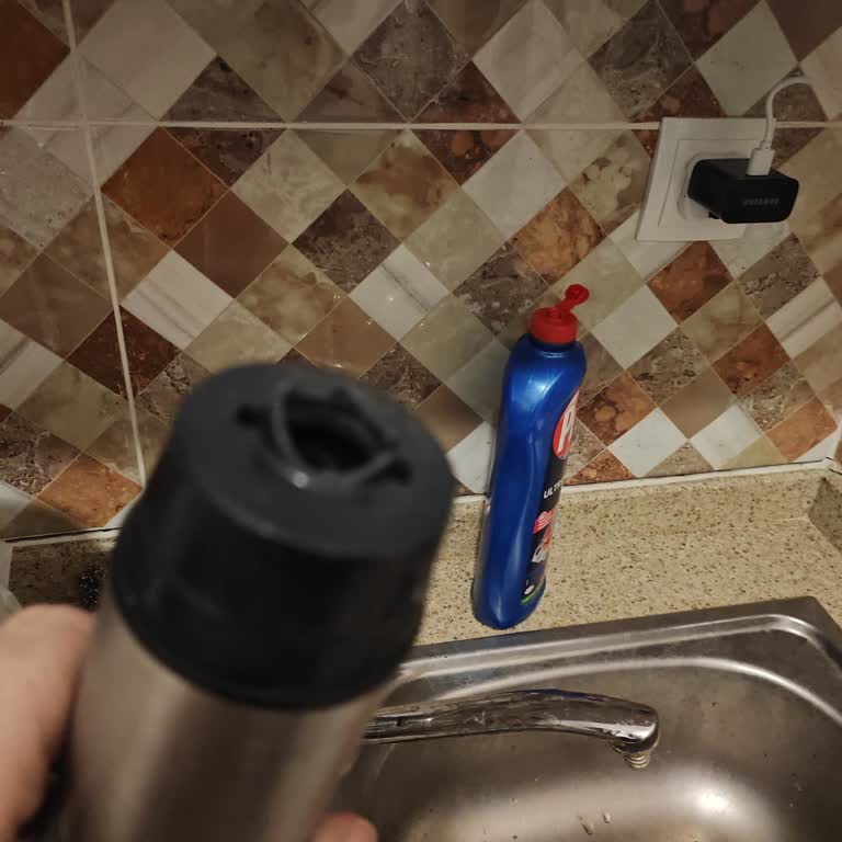 Awox Voltox Blender Kavrama Parçası Kırıldı, Yetkili Servis Yok