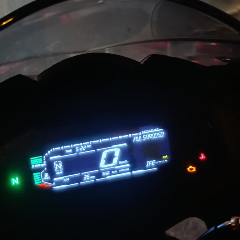 Bajaj Pulsar RS 200'de Hararet Ve Fren Arızasıyla Güvenlik Endişesi