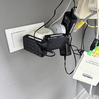 Superonline'dan Aldığım 500 Mbps Fiber İnternetin Güvensiz Ve Düzensiz Tesisatı