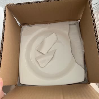 Kırık Tabak Ve Bardak Seti, Cevapsız Müşteri Hizmetleri