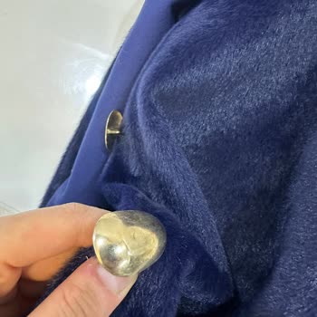 Paslı Ve Solmuş Düğmeler İle Kötü Koku Nedeniyle Tam Ücret İadesi Talebi
