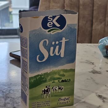 Bozuk Süt Çocuğumun Sağlığını Tehlikeye Atıyor Sütlerin Değiştirilmesini Talep Ediyorum