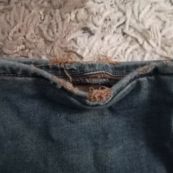 Mavi Pro Sport Ürünlerinde Kalite Sorunları Ve Mağaza İlgisizliği