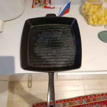 Kullanıcı Hatası Olmadan Kırılan Döküm Tava İçin Garanti Talebi