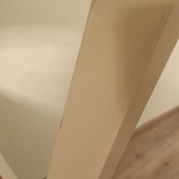 Avcılar Konfor Mağazası’ndan Aldığım Daphne TV Ve Kitaplıkta Kötü Montaj Ve Çizik Sorunları