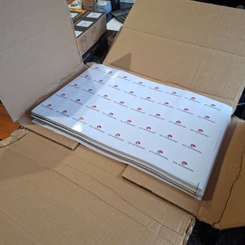 Bidolubaski.com Kesilmemiş Sticker Gönderimi Ve Umursamaz Müşteri Hizmetleri