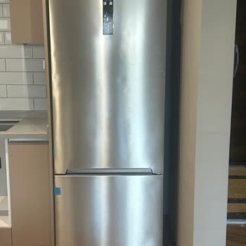 Hasarlı Gelen Buzdolabım Ve Modelin Üretiminin Durdurulması