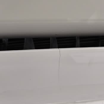 LG Klima İç Ünitesindeki Çatlak İçin Garanti Kapsamında Ücretsiz Değişim Talebi