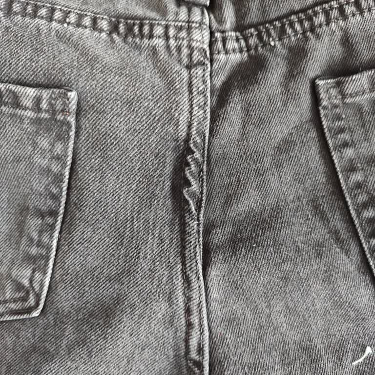 Defolu Kot Pantolonlar İçin Ürün Ve Kargo Ücretinin Tam İadesi Gerekiyor