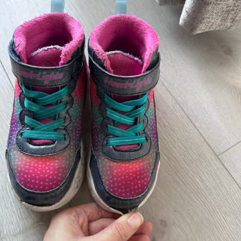 Skechers Çocuk Botunda Açılma Ve Işık Arızası Kullanıcı Hatası Olarak Değerlendirildi