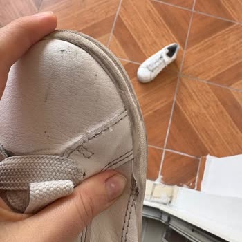 Stradivarius Ayakkabısının Dikişleri Hızla Patladı Ve Garanti Reddi