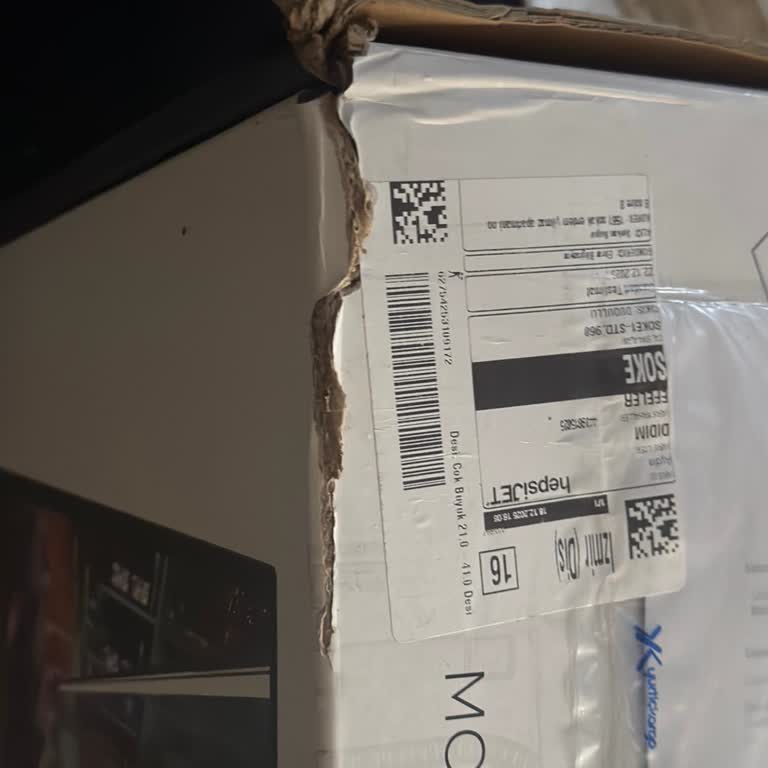 Hepsiburada'da Arızalı Ve Hasarlı Gaming Monitör İçin Tam Para İadesi Talebi