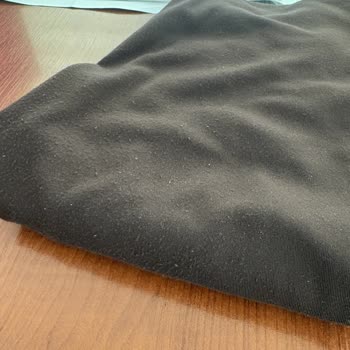 Taytta Aşırı Tüylenme Ve Mağaza Çalışanlarının Umursamaz Tutumu