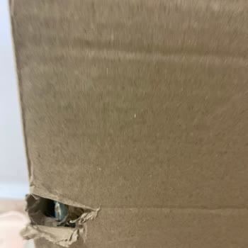 Hasarlı Komodin Teslimatı Ve Değişim Talebi