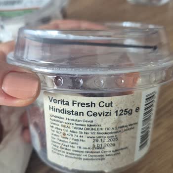 Macro Center Gayrettepe'de Bozuk Verita Hindistan Cevizi Satışı Ve İade Talebi