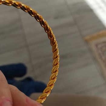 Garanti Belgesi Olmadan Kusurlu Bilezikler Ve Cevapsız Satıcı