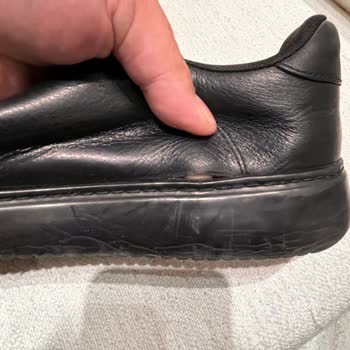 Camper Sneaker Yırtılması Ve İade Reddine Karşı Şikayet