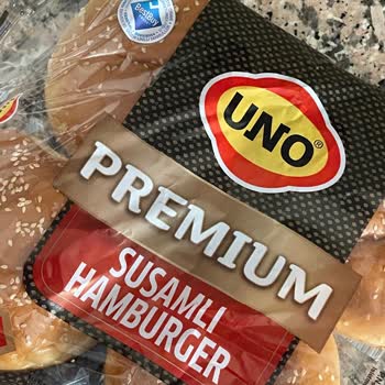 UNO Hamburger Ekmeği Bayat, Son Kullanma Tarihi Yakın Olmasına Rağmen