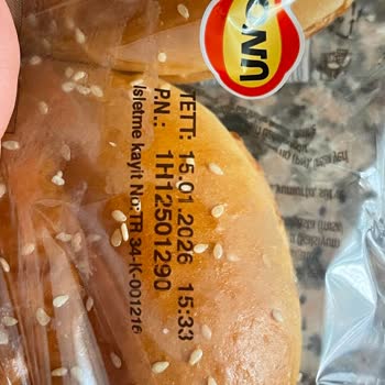 UNO Hamburger Ekmeği Bayat, Son Kullanma Tarihi Yakın Olmasına Rağmen