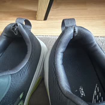 Skechers Ayakkabılarda Kısa Sürede Yırtılma Sorunu Ve Değişim Talebi