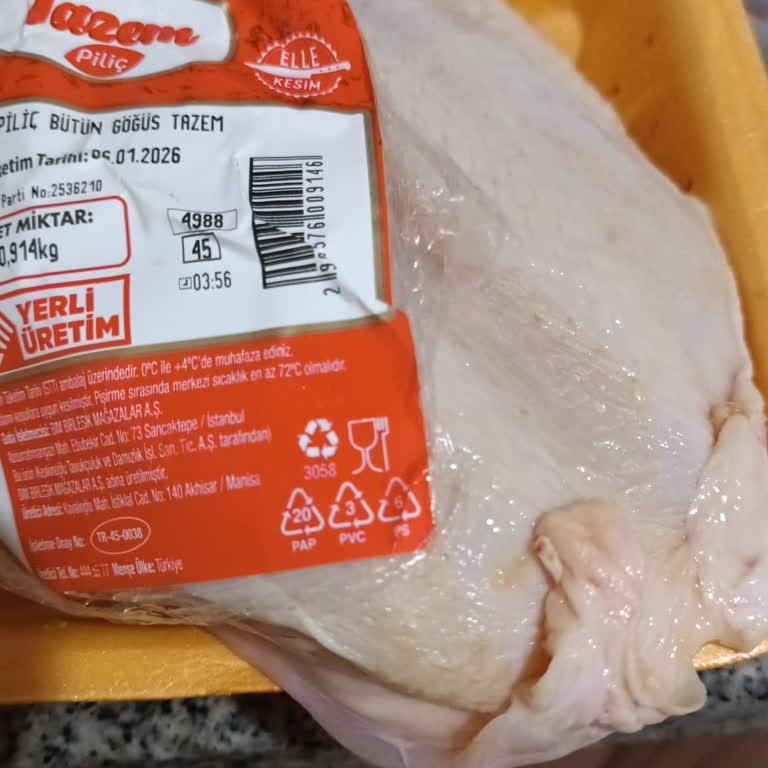 BİM Kapaklı Şubesinde Bozuk Tavuk Ürünü Çocuğu Tehlikeye Attı