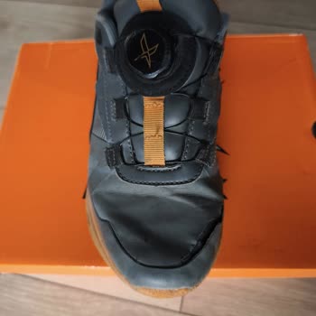 Kinetix Kısa Sürede Yırtılan Ayakkabıya Değişim Reddi Kabul Edilemez