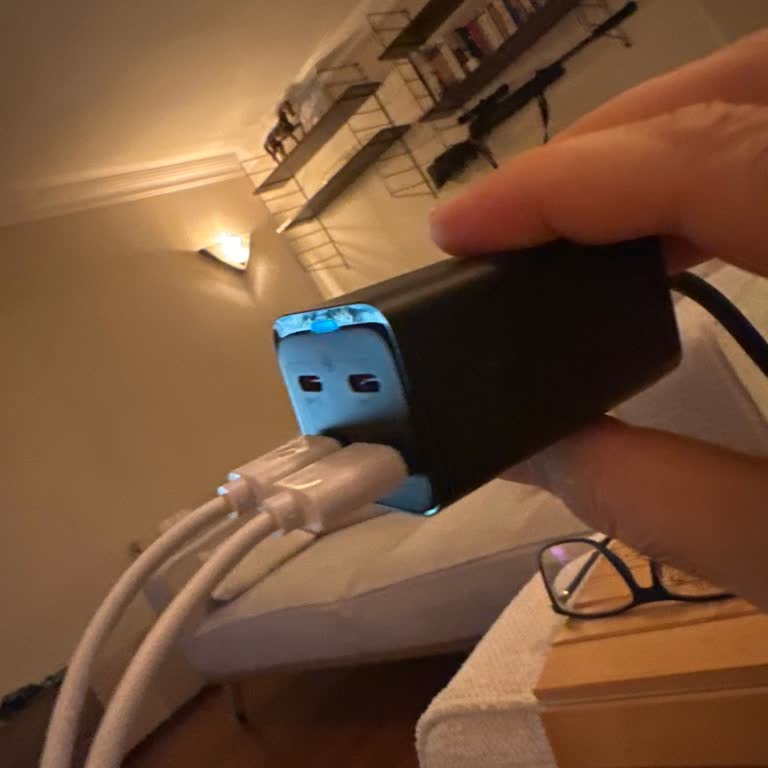 Я Требую Заменить Неисправную зарядное устройство Baseus 65W из‑за Отсутствия Сервиса