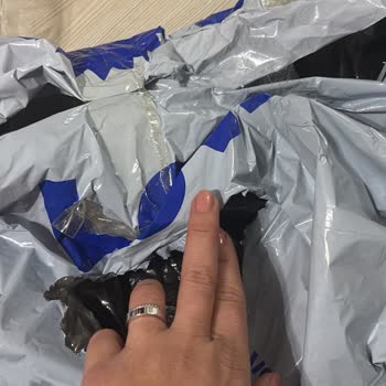 Üç Ürün Eksik Ve Kargo Paketi Yırtık: LCW Müşteri Hizmetlerinde Cevapsızlık