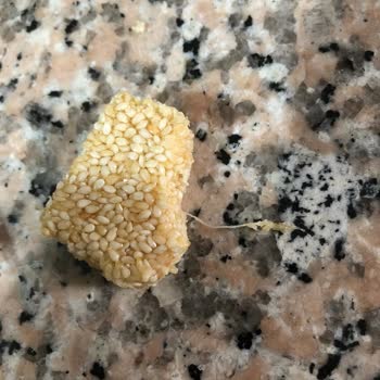 Tarım Kredi Market’te Susamlı Krokan’da Çıkan İp Parçası Gıda Güvenliğini Sarsıyor