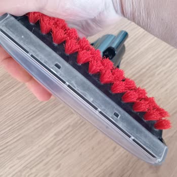 Bissell Halı Yıkama Makinesinde Başlık Kırılması Ve Su Haznesi Çatlaması Sorunu