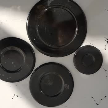 Bosch Ankastre Ocakta Brülör Kapaklarının Sürekli Renk Atması Ve Çözüm Talebi