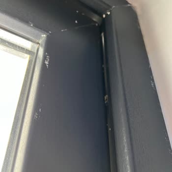 Adopen Müteahhidin Yanlış Montajı Nedeniyle Soğuk Hava Ve Su Girişi İçin Ücretsiz Onarım Talebi!