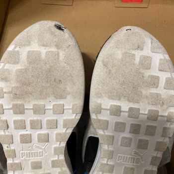 Kısa Kullanımda Açılan Dikişler, Deforme Taban Ve Kötü Koku: Puma Çocuk Ayakkabısında Üretim Sorunu