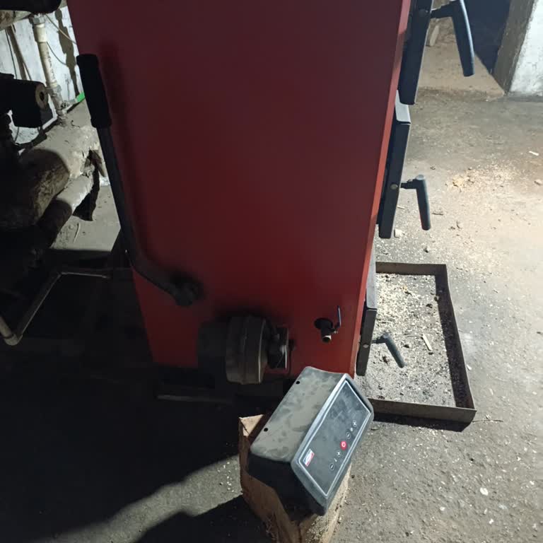 Nötr Kablo Arızası Yüksek Voltajla Evdeki Tüm Elektronik Aletler Hasar Gördü